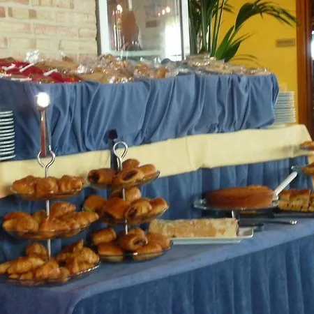 Hotel Milagros Golf Mogro