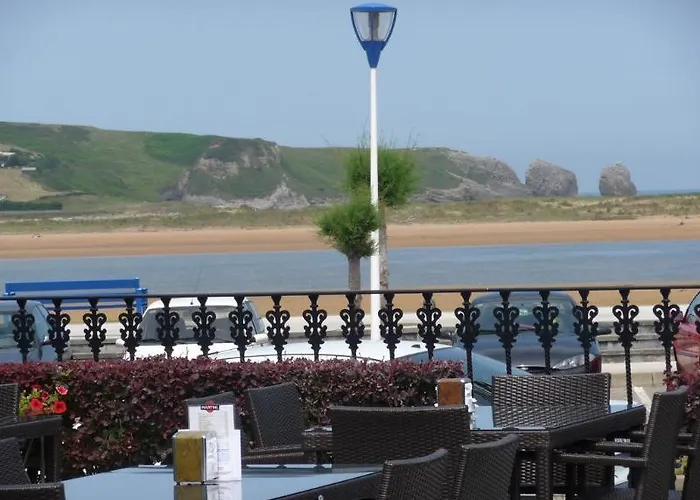 מלון Milagros Golf מוגרו