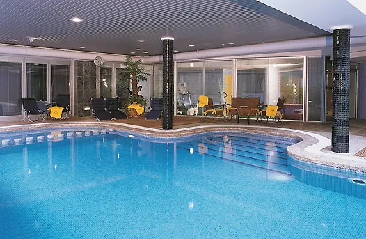 מלון Milagros Golf 4*