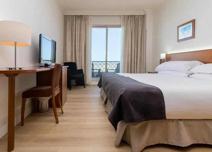 Hotel Milagros Golf Mogro